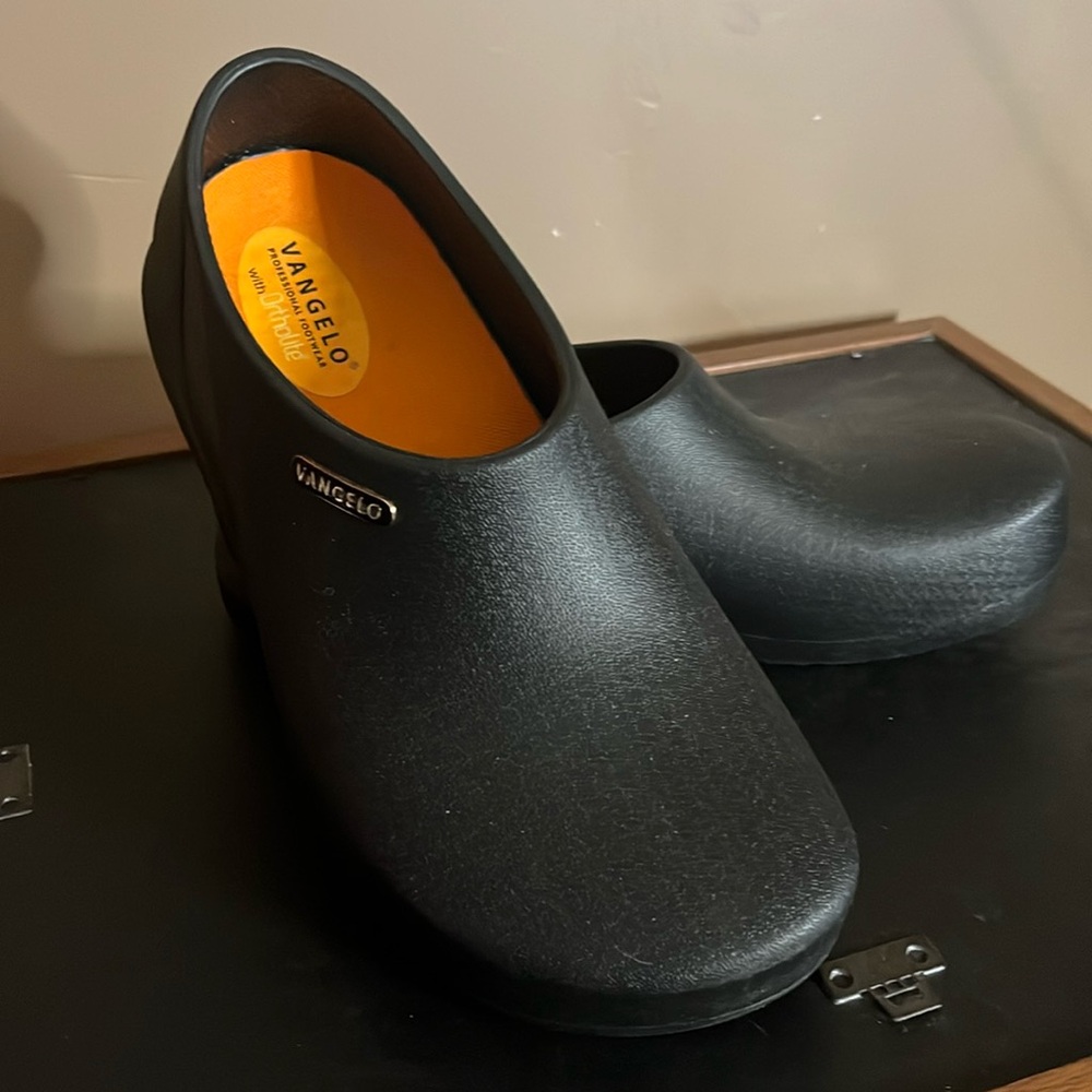 😄Slip Resistant Black Slip Ons Large Size